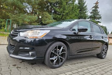 Ładny,  Serwisowany, Kamera